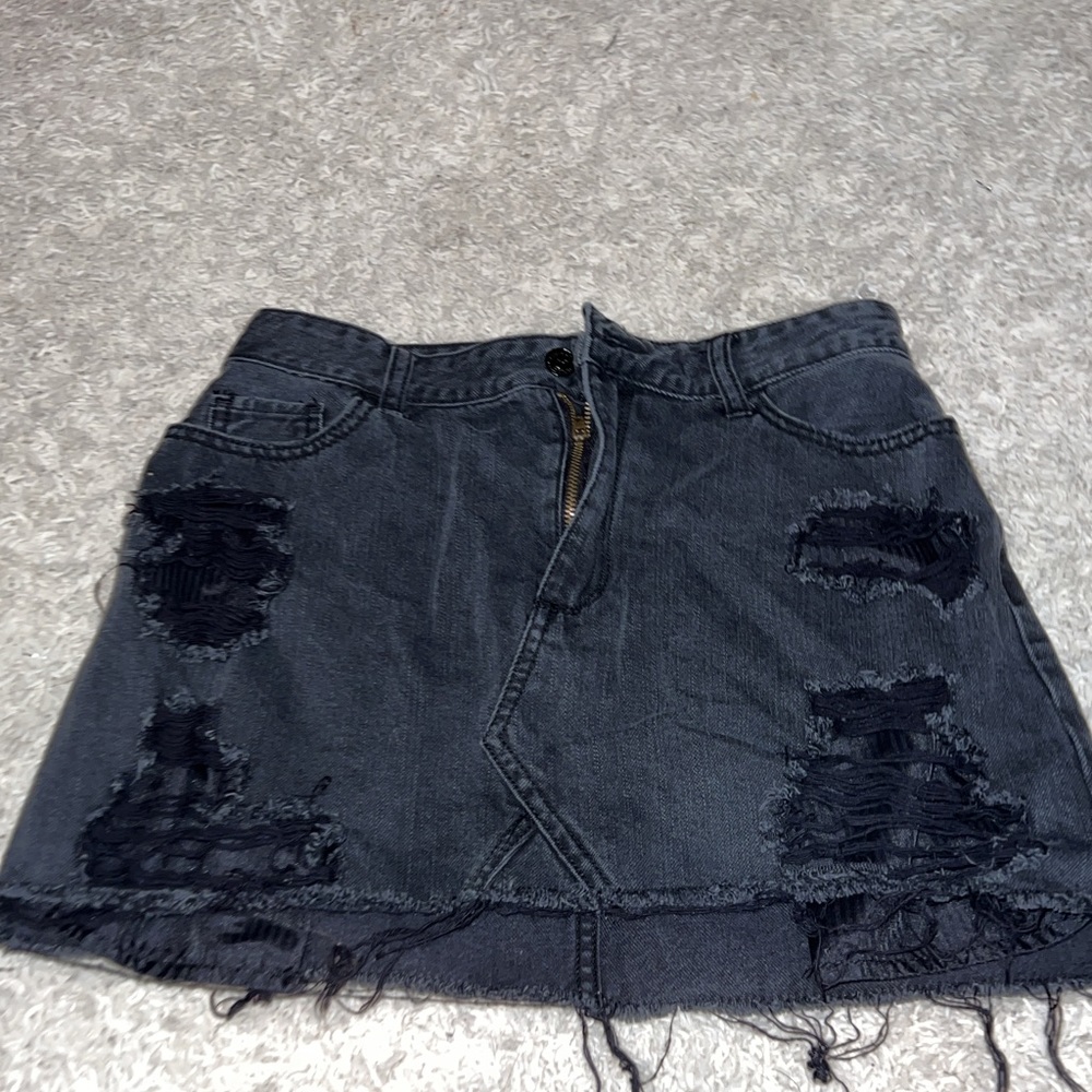 Black hollister skirt